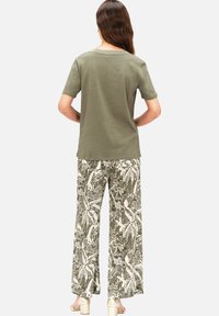 Майка Майка