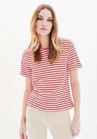 Футболка Футболка