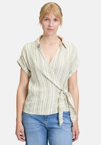 Блузка Блузка