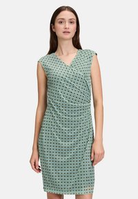 Короткое платье Короткое платье