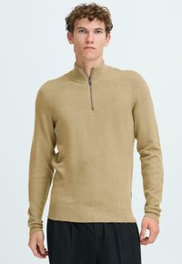 Пуловер Пуловер