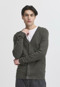 Кардиган Кардиган