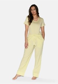 Брюки Брюки