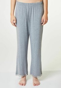 Широкие брюки Широкие брюки