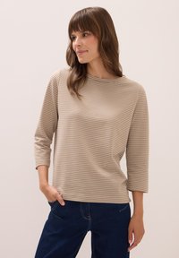 Майка с рукавом три четверти Майка с рукавом три четверти