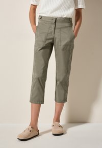 Шорты Шорты