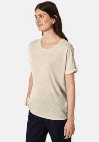 Футболка Футболка