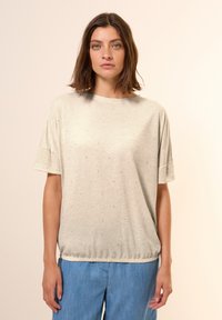 Футболка Футболка