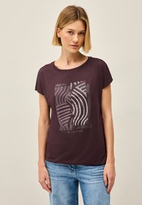 Футболка Футболка