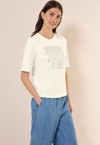 Футболка Футболка