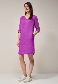 Платье Платье