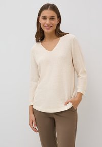 Пуловер с рукавом три четверти Пуловер с рукавом три четверти