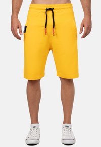 Шорты Шорты