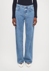 Джинсы Джинсы