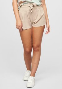 Шорты Шорты