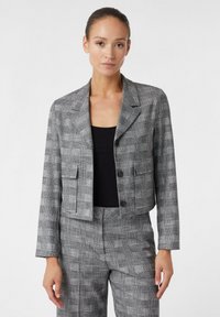 Короткая куртка Короткая куртка