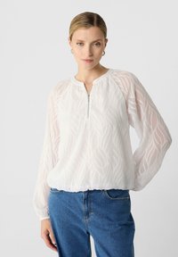 Блузка Блузка