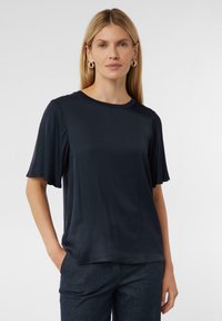 Блузка Блузка