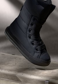 Зимние ботинки Зимние ботинки