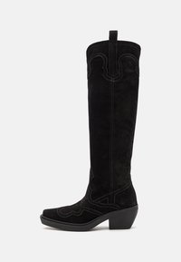 Ковбойские сапоги Ковбойские сапоги