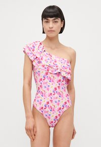 Слитный купальник Слитный купальник