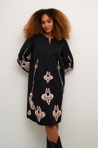 Платье Платье