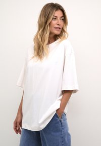 Футболка Футболка