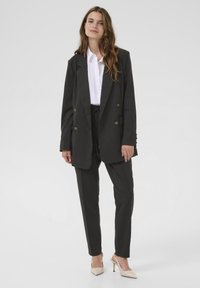 Блейзер Блейзер