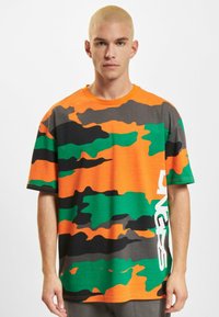 Футболка Футболка