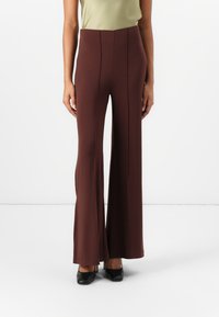 Брюки Брюки