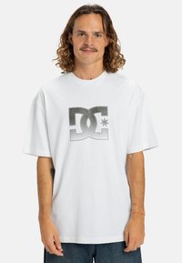 Футболка Футболка