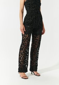 Прямые брюки Прямые брюки