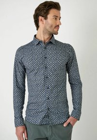 Рубашка Рубашка