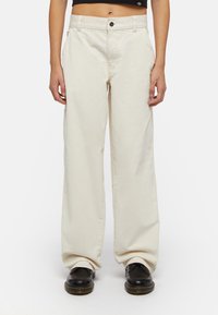 Брюки с накладными карманами Брюки с накладными карманами