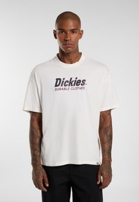 Футболка Футболка