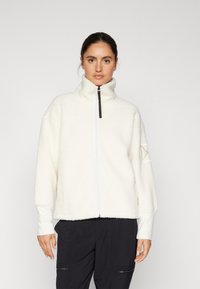 Флисовая куртка Флисовая куртка