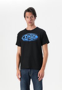 Футболка Футболка