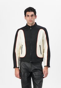 Куртка Куртка