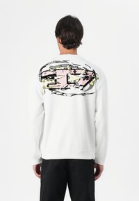 Толстовка Толстовка