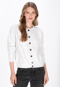 Твинсет Твинсет