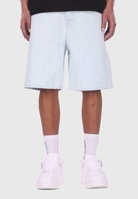 Шорты Шорты