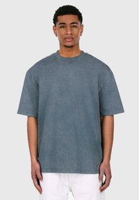 Футболка Футболка