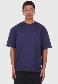 Футболка Футболка