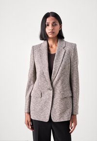 Блейзер Блейзер