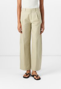 Прямые брюки Прямые брюки