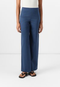 Широкие брюки Широкие брюки