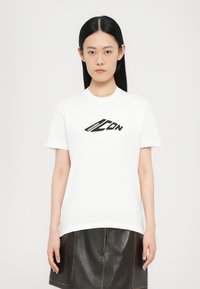 Футболка Футболка