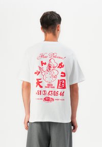 Футболка Футболка