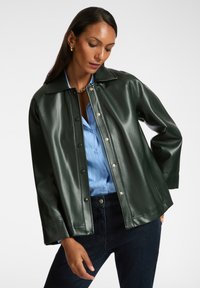 Кожаная куртка Кожаная куртка