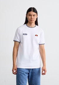 Футболка Футболка